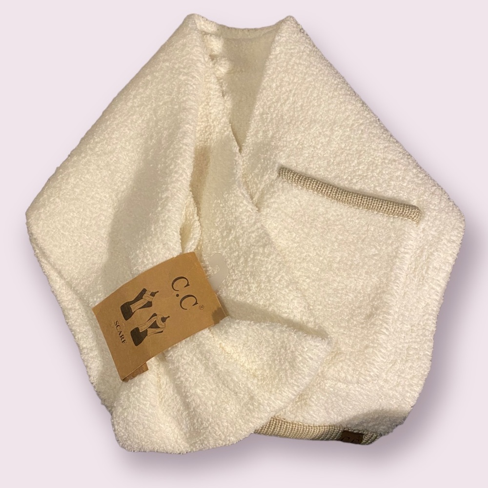 C.C. Fluffy Scarf - #53
